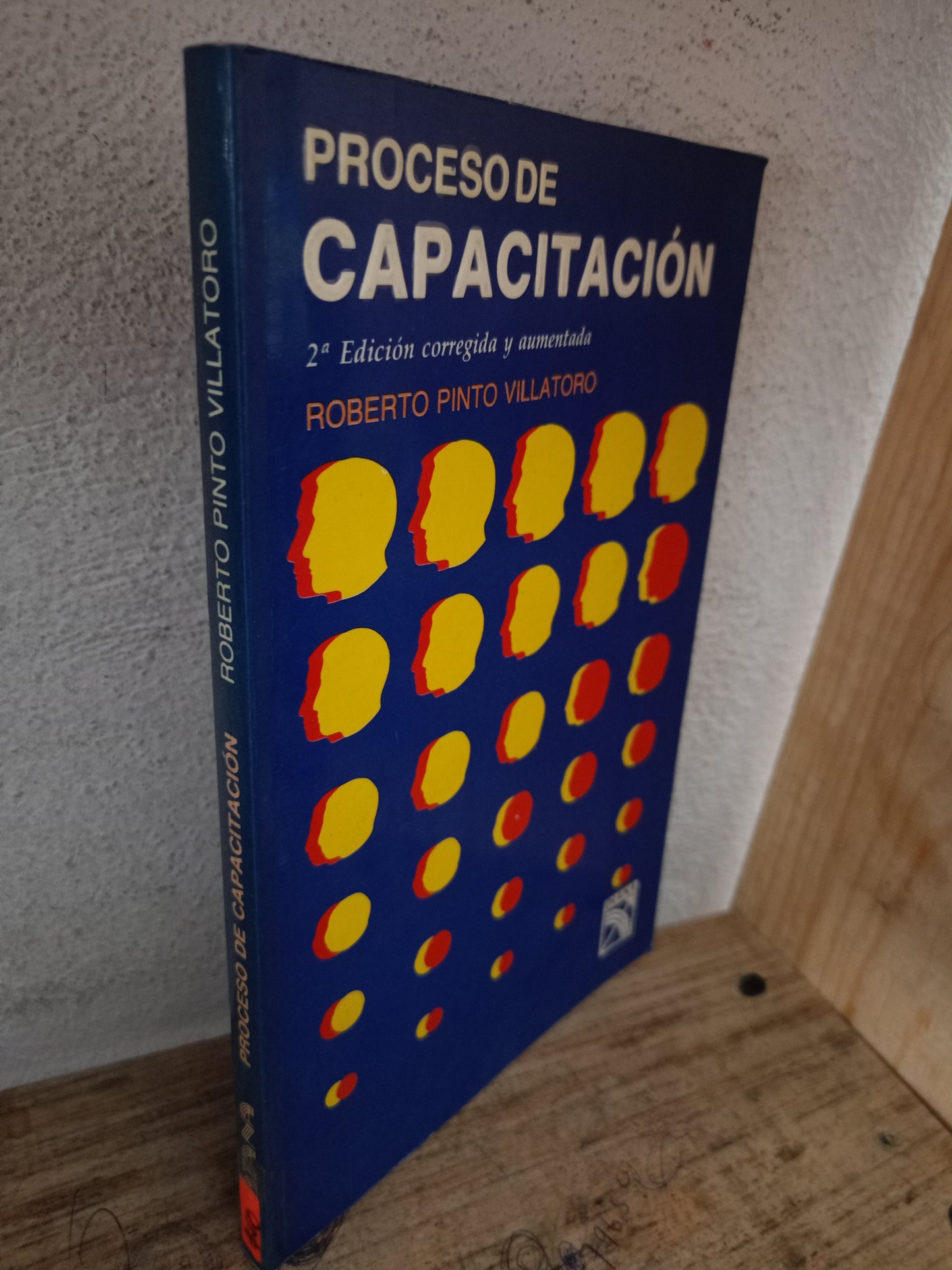 PROCESO DE CAPACITACIÓN POR ROBERTO PINTO VILLATORO USADO ADMINISTRACIÓN LITERARIO 305